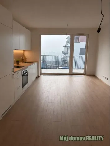 Pronájem bytu 1+kk, Praha - Řeporyje, 31 m2
