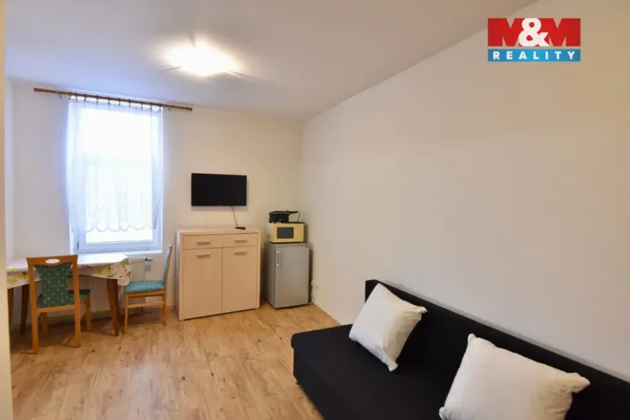 Pronájem bytu 1+kk, Brandýs nad Labem-Stará Boleslav - Stará Boleslav, Na dolíku, 30 m2