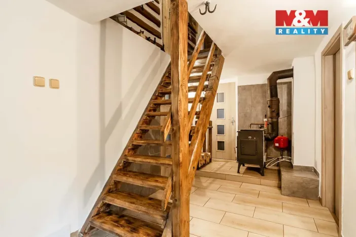 Prodej rodinného domu, Žandov - Dolní Police, 160 m2