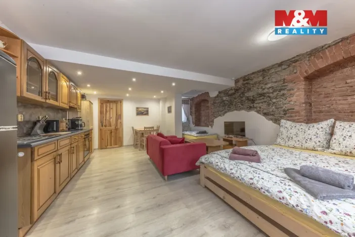 Prodej ubytování, Jiřetín pod Jedlovou, Žižkova, 285 m2