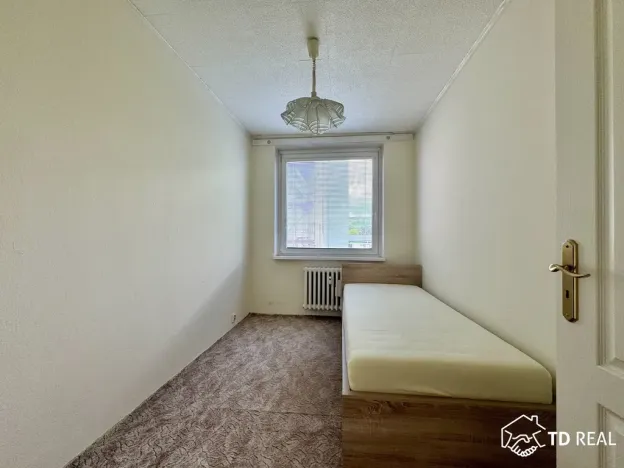 Pronájem bytu 3+1, Brno, Zikova, 70 m2