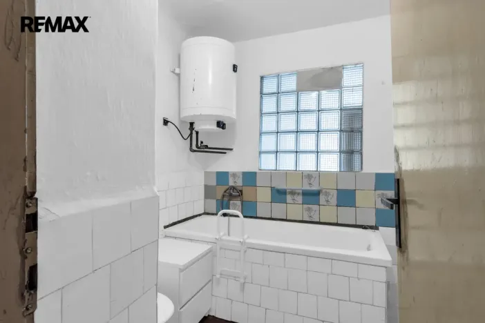 Prodej rodinného domu, Jemnice, náměstí Svobody, 78 m2