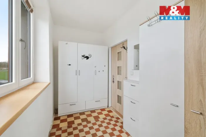 Prodej bytu 3+1, Dymokury, Osvobození, 65 m2