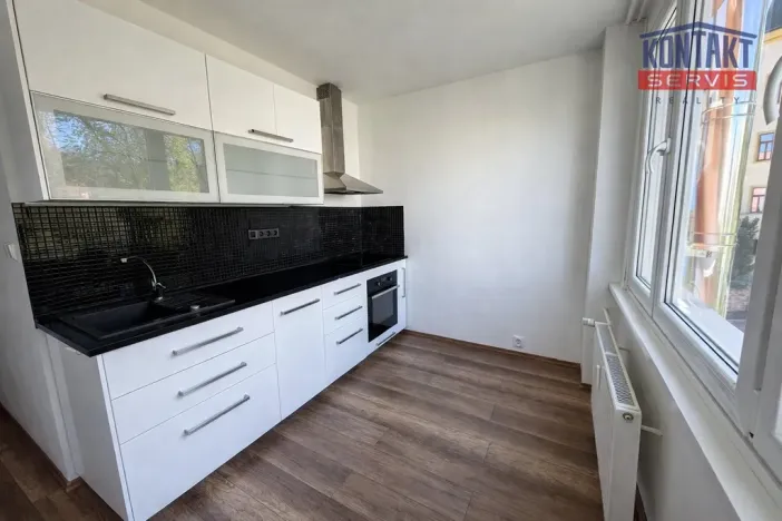 Pronájem bytu 2+1, Český Krumlov - Plešivec, 5. května, 62 m2