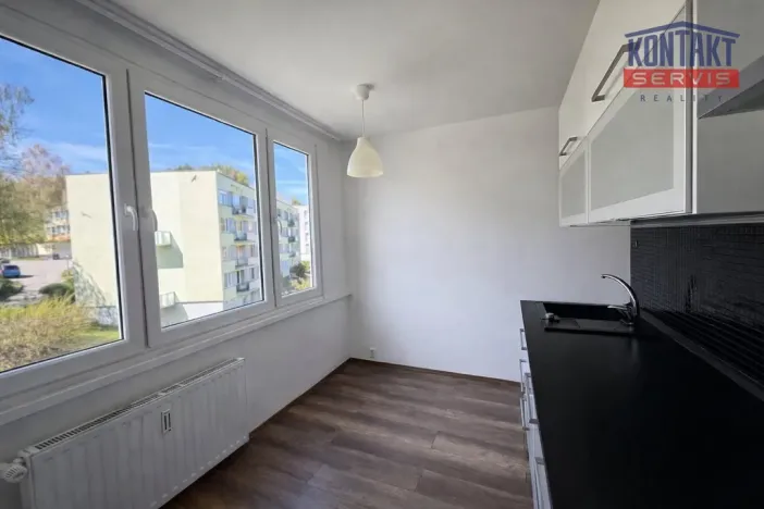 Pronájem bytu 2+1, Český Krumlov - Plešivec, 5. května, 62 m2
