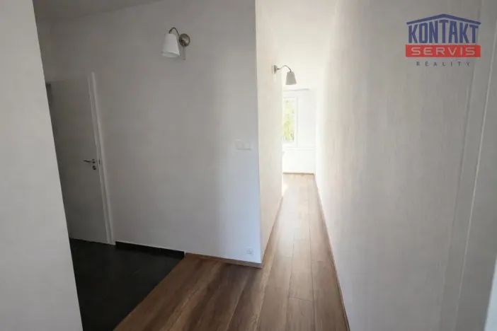 Pronájem bytu 2+1, Český Krumlov - Plešivec, 5. května, 62 m2