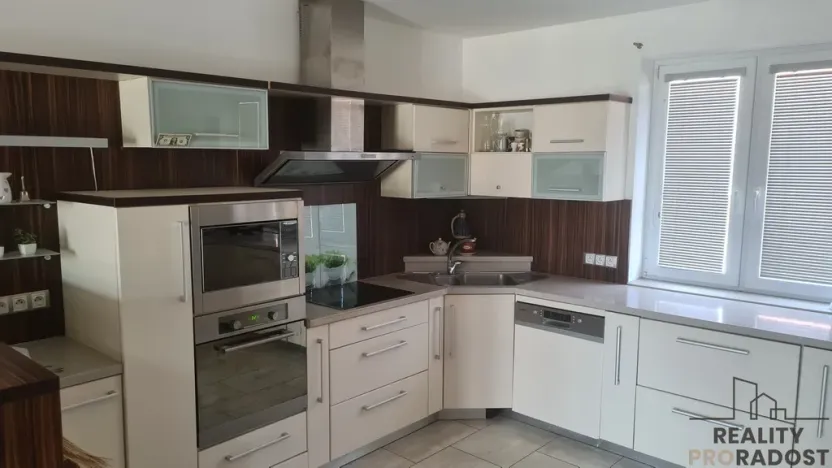 Pronájem rodinného domu, Rohatec, 210 m2