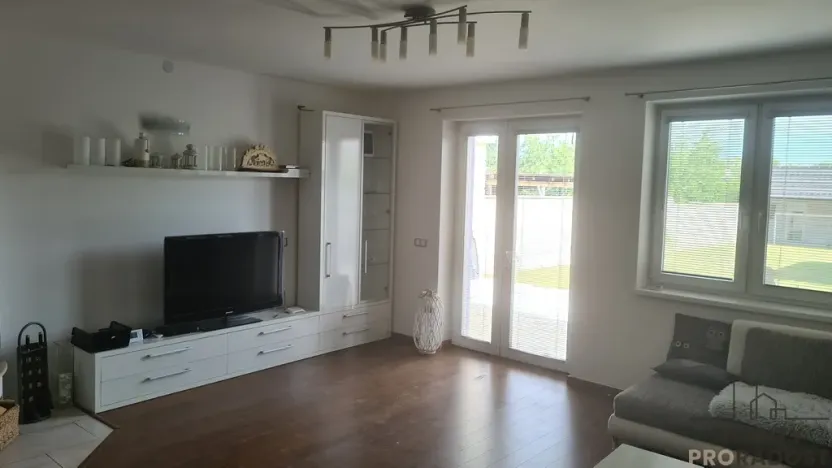 Pronájem rodinného domu, Rohatec, 210 m2