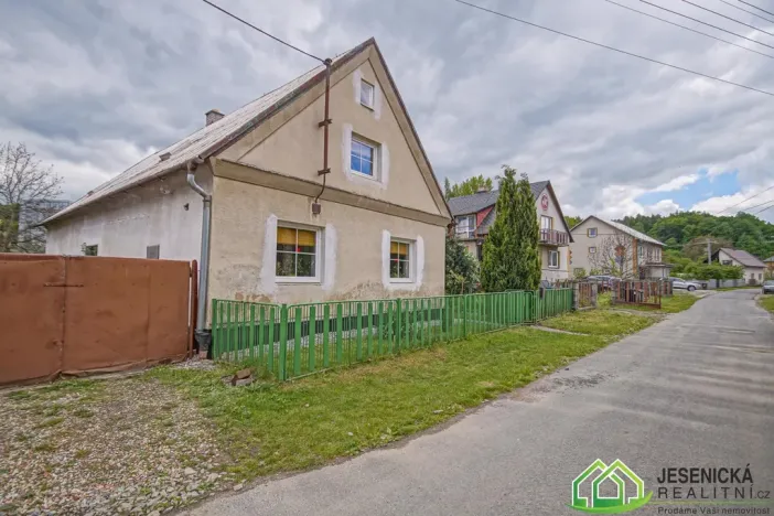 Prodej rodinného domu, Velká Kraš, 182 m2