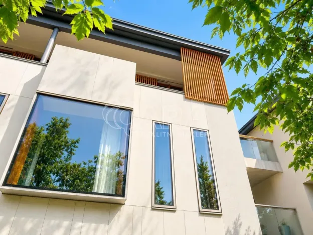 Prodej bytu 4+1, Praha - Bubeneč, Pod kaštany, 164 m2