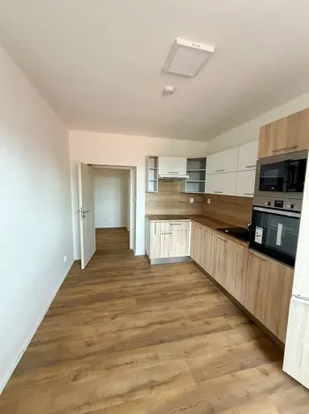 Pronájem bytu 1+1, Byšice, Mělnická, 42 m2