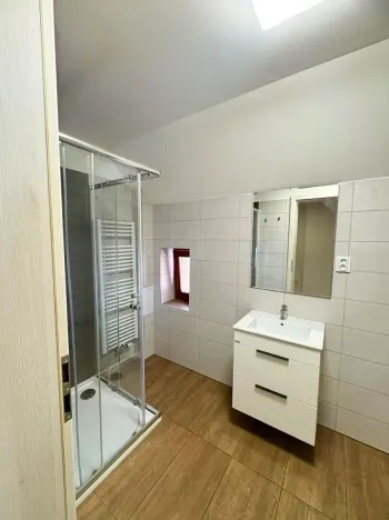 Pronájem bytu 1+kk, Byšice, Mělnická, 43 m2