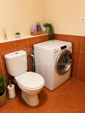 Pronájem bytu 2+kk, Praha - Vysočany, Pod Harfou, 50 m2