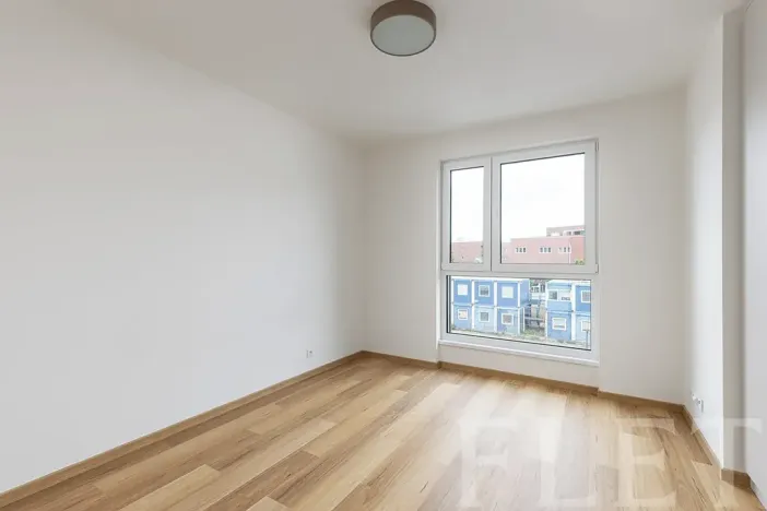 Pronájem bytu 2+kk, Praha - Modřany, Kolmanova, 51 m2