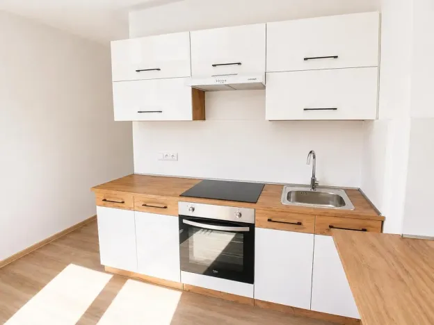 Pronájem bytu 2+1, Bukovany, 55 m2