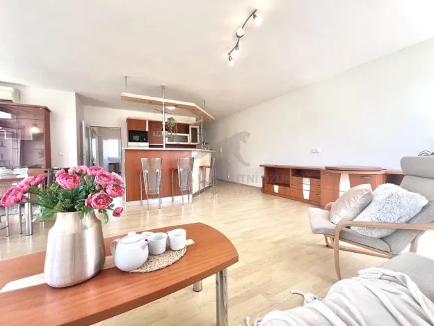 Prodej bytu 4+kk, Praha - Vysočany, Skloněná, 116 m2