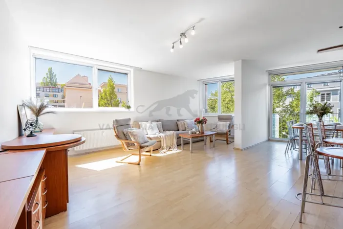 Prodej bytu 4+kk, Praha - Vysočany, Skloněná, 116 m2