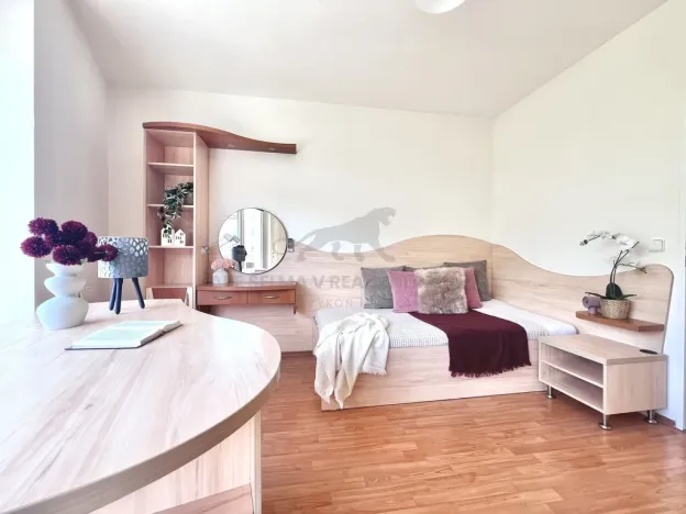 Prodej bytu 4+kk, Praha - Vysočany, Skloněná, 116 m2