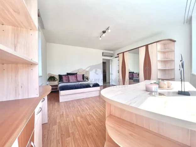 Prodej bytu 4+kk, Praha - Vysočany, Skloněná, 116 m2