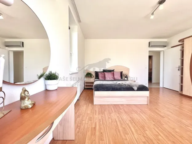 Prodej bytu 4+kk, Praha - Vysočany, Skloněná, 116 m2