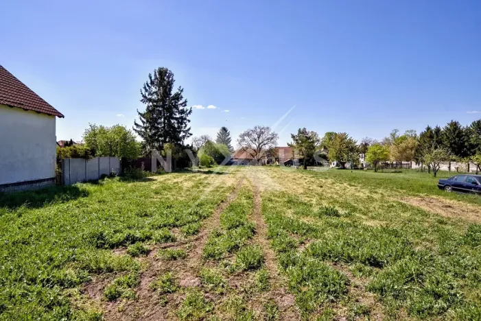 Prodej pozemku pro bydlení, Chleby, Průběžná, 2030 m2