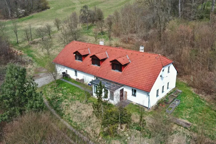 Prodej rodinného domu, Deštná, 291 m2