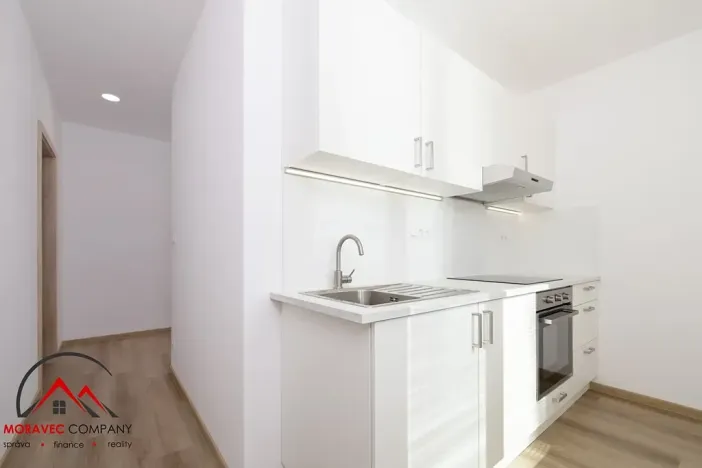 Pronájem bytu 1+1, Krnov, Seifertova, 36 m2