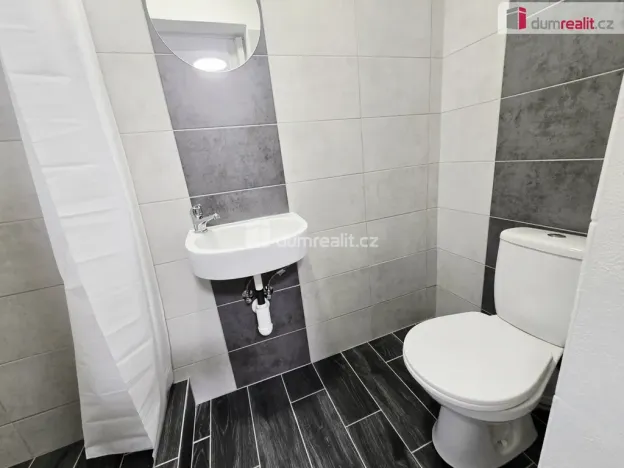 Pronájem bytu 1+kk, Lužná, Nová, 16 m2
