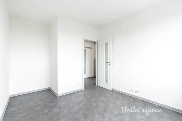 Pronájem bytu 3+kk, Praha - Krč, Hurbanova, 52 m2