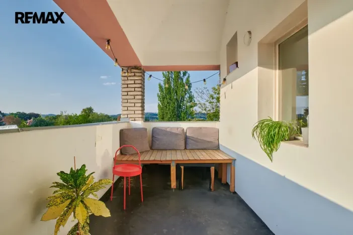 Pronájem bytu 2+1, Praha - Bubeneč, Bubenečská, 69 m2