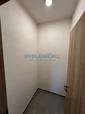 Pronájem bytu 1+1, České Budějovice, Hraniční, 35 m2