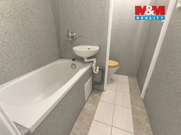 Pronájem bytu 1+1, Ústí nad Labem - Mojžíř, Peškova, 35 m2