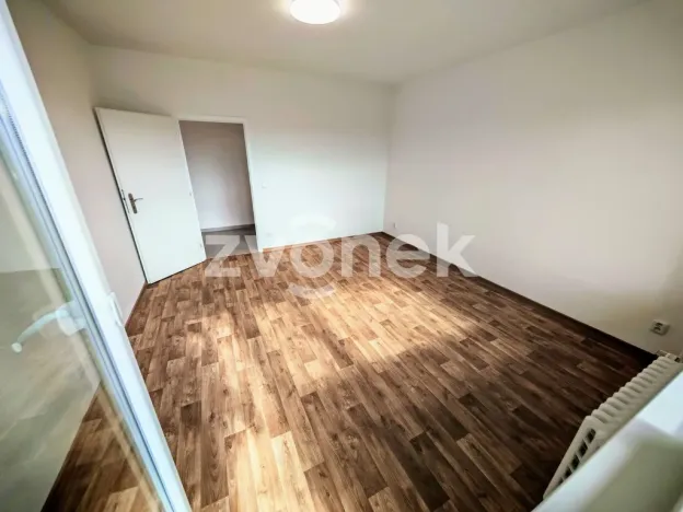 Pronájem bytu 3+1, Zlín, Křiby, 68 m2