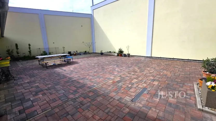 Pronájem restaurace, Písek - Budějovické Předměstí, Sedláčkova, 110 m2