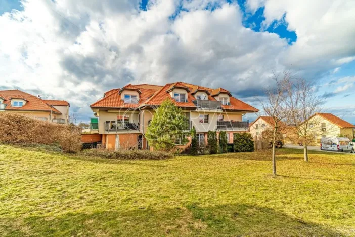 Pronájem bytu 1+kk, Holubice - Kozinec, Buková, 40 m2