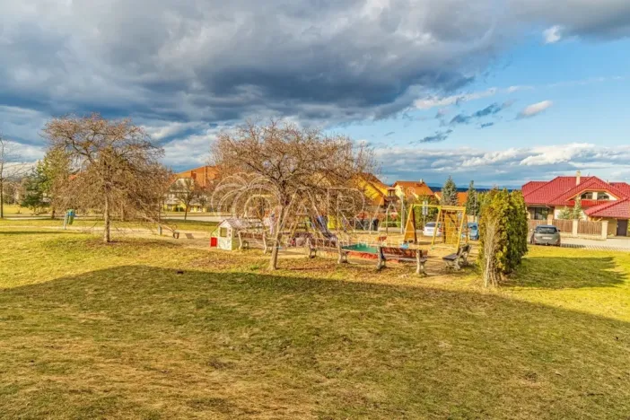 Pronájem bytu 1+kk, Holubice - Kozinec, Buková, 40 m2