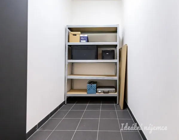 Pronájem bytu 2+kk, Praha - Černý Most, Mrázkova, 50 m2