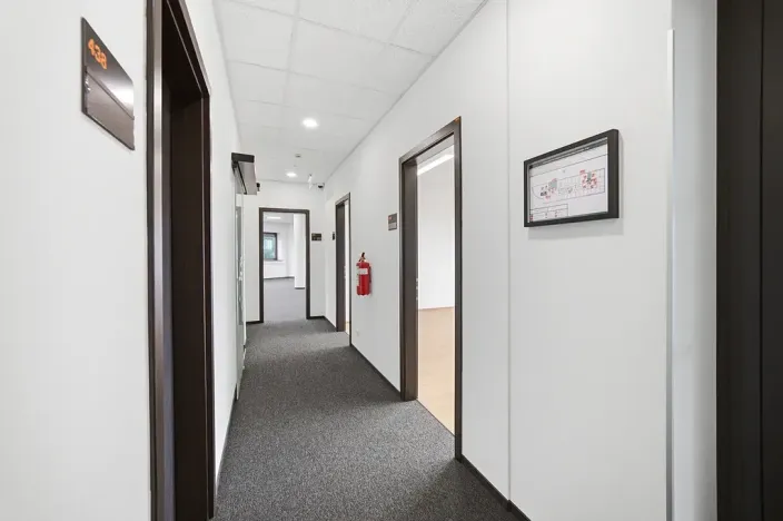 Pronájem kanceláře, Mělník, Bezručova, 240 m2