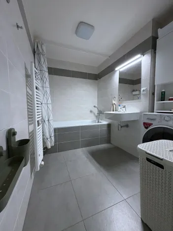 Prodej bytu 2+kk, Praha - Letňany, Tupolevova, 58 m2