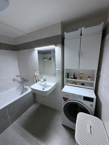 Prodej bytu 2+kk, Praha - Letňany, Tupolevova, 58 m2
