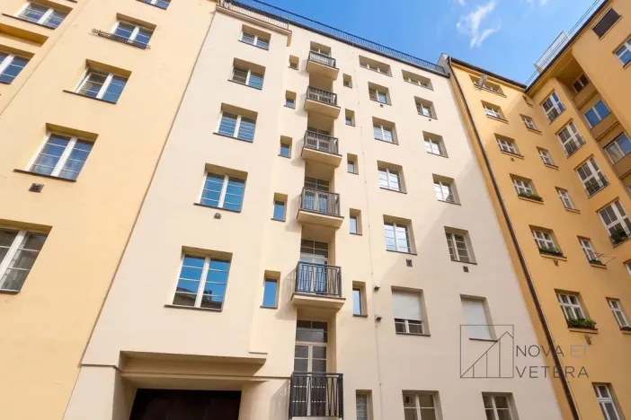 Prodej bytu 2+kk, Praha - Vinohrady, Slezská, 51 m2