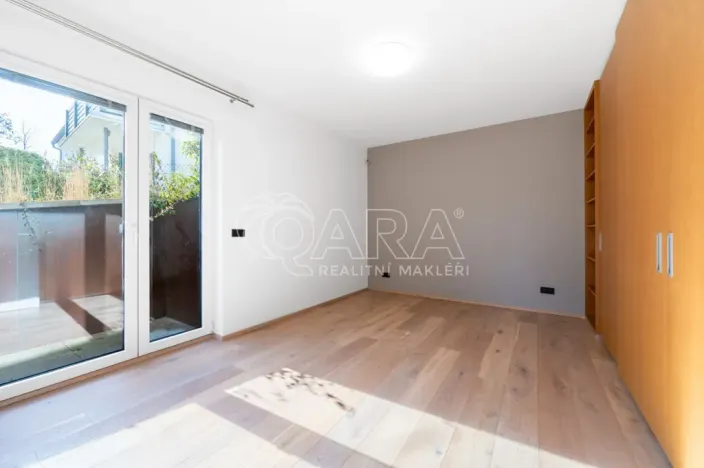 Pronájem komerční nemovitosti, Roztoky, Wolkerova, 48 m2
