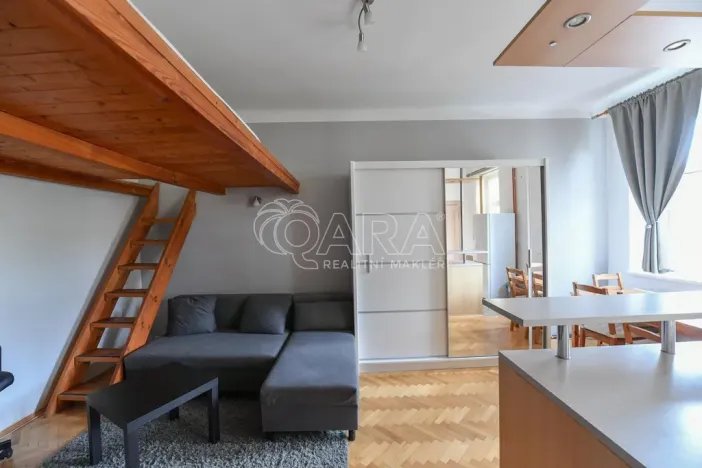 Pronájem bytu 1+kk, Praha - Strašnice, Kralická, 30 m2