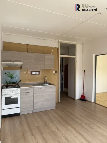Pronájem bytu 1+1, Žatec, Mládežnická, 36 m2