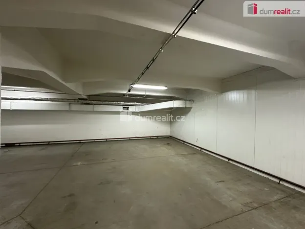 Pronájem skladu, Břeclav, Na Hrůdách, 3000 m2