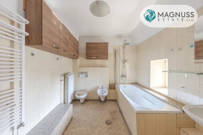 Prodej rodinného domu, Litovel - Myslechovice, 245 m2