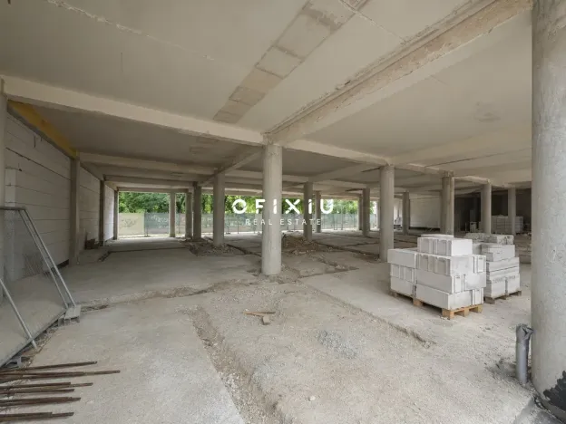 Pronájem obchodního prostoru, Kroměříž, Slovanské náměstí, 350 m2