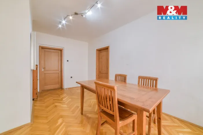 Pronájem bytu 3+1, Cheb, Hradební, 56 m2