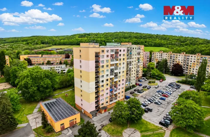 Prodej bytu 2+1, Chomutov, Holešická, 62 m2