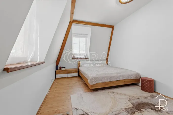 Pronájem bytu 3+1, Mratín, Kostelecká, 92 m2